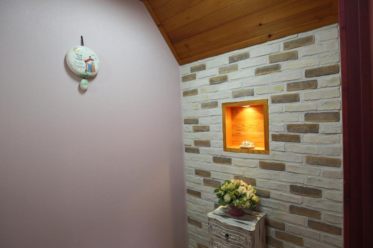 Gyeongju Jy Pension Exterior foto